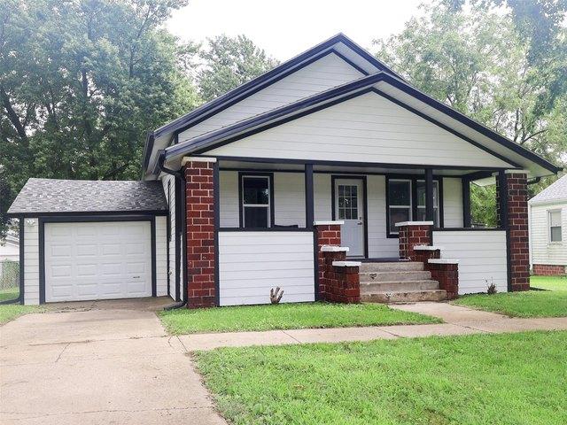 House for sale in Stuart, Iowa