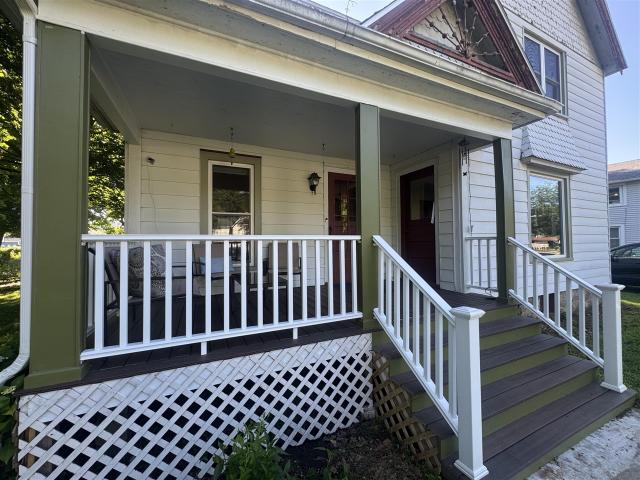 House for sale in Schoolcraft