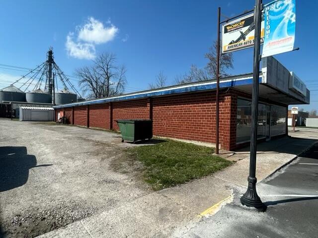 Commercial for sale in Montgomery City, Missouri