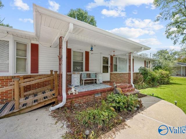 House for sale in Etowah, Alabama