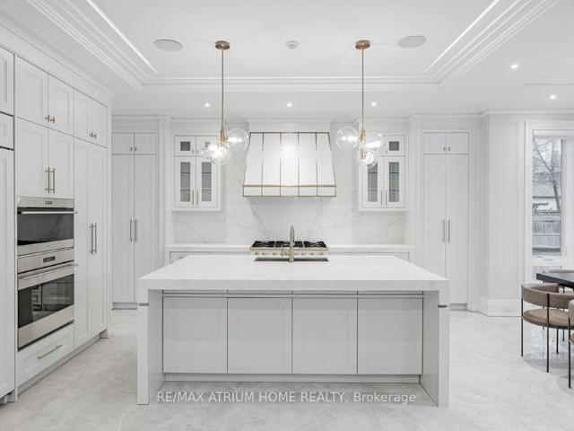 House for rent in Toronto—St. Paul's, Toronto