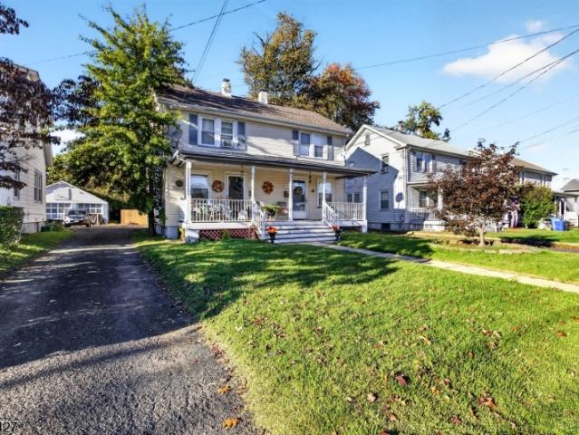 House for sale in Middlesex, Middlesex County