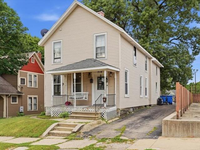 House for sale in Dixon, Illinois