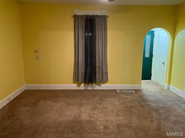 House for sale in Clinton, Illinois