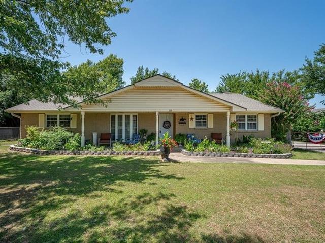 House for sale in Mcloud, Oklahoma