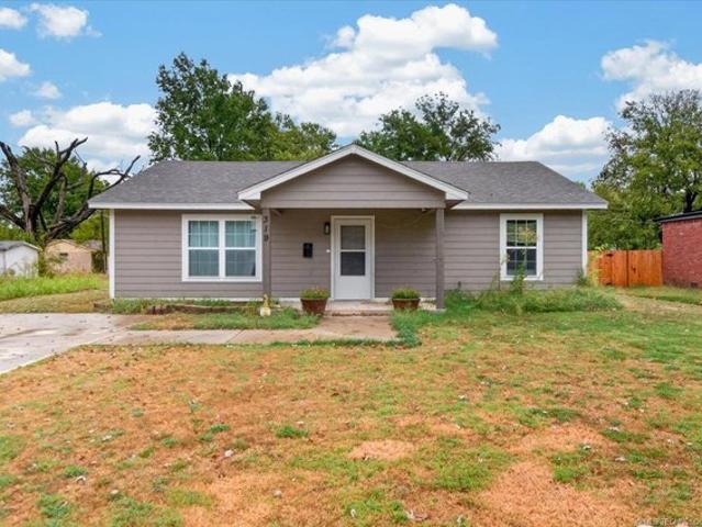 House for sale in Nowata, Oklahoma