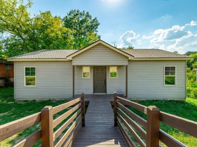 House for sale in Ringgold, Georgia