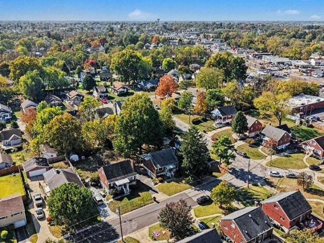 House for sale in Elsmere, Kenton County