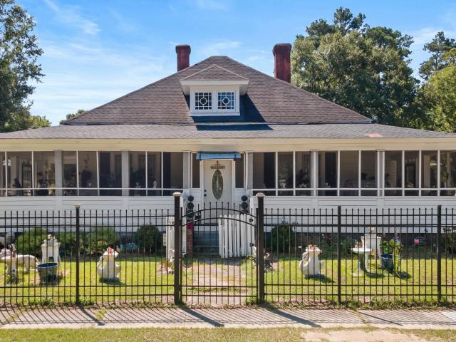 House for sale in Mullins, South Carolina