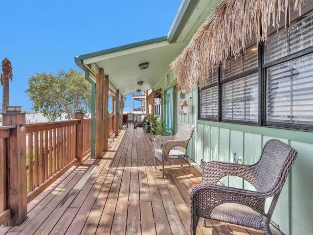 House for sale in Kemah