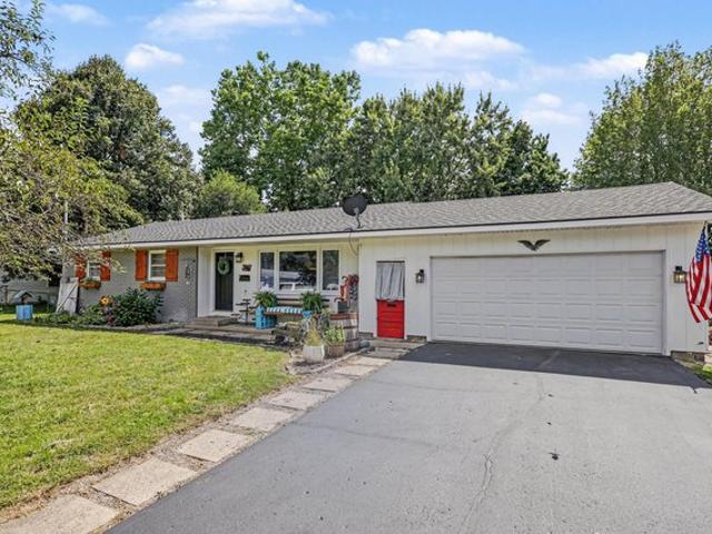 House for sale in Paw Paw, Van Buren County
