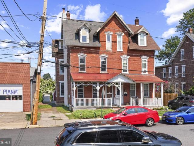 Townhouse for sale in Royersford
