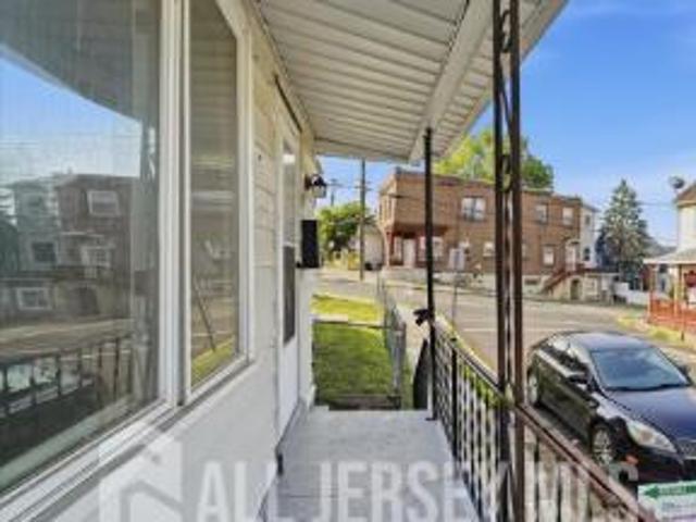 House for sale in Phillipsburg, New Jersey