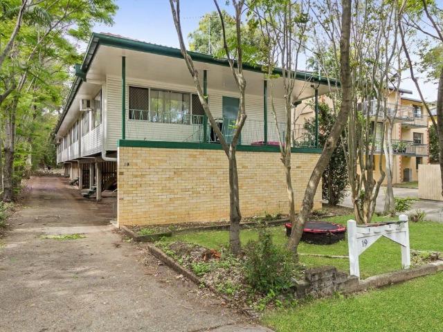 Apartment for rent in Toombul, Queensland