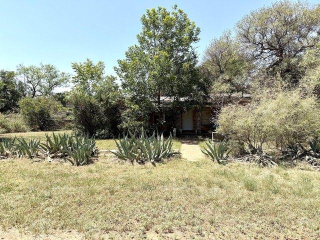 House for sale in Robert Lee, Texas