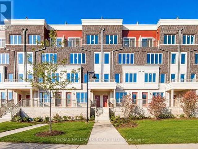 Townhouse for rent in Woburn, Ontario