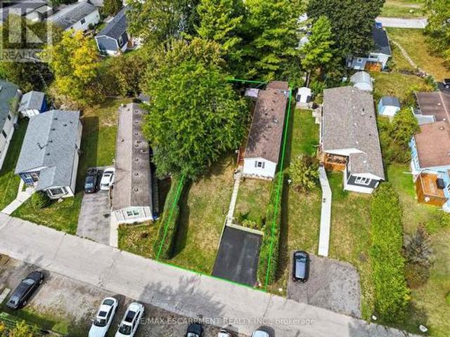 House for sale in Ancaster, Ontario