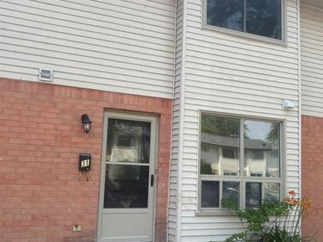 Townhouse for sale in Arva, Ontario