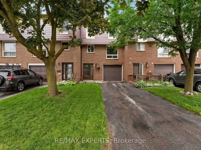 Condo for sale in New Tecumseth, Ontario