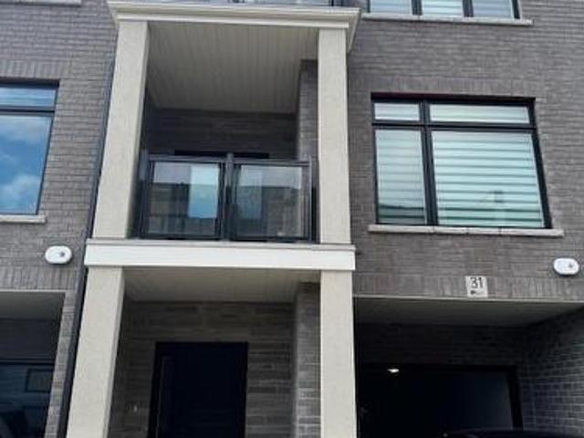 Townhouse for rent in Niagara, Ontario