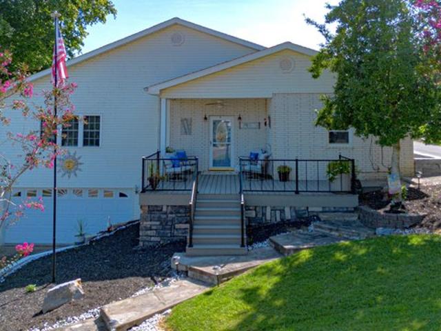House for sale in Kuttawa, Kentucky