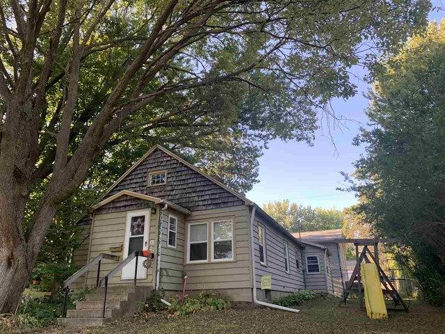 House for sale in Riverside, Iowa