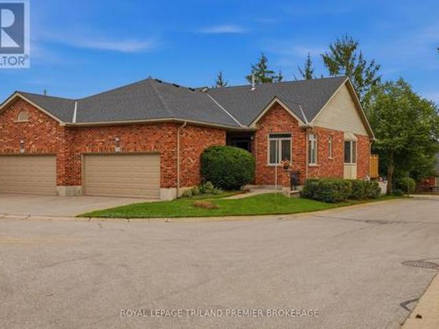 Condo for sale in Arva, Ontario