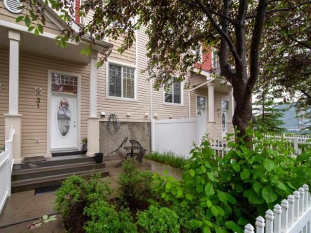 Townhouse for sale in Wedgewood, Alberta