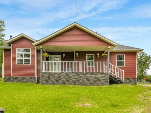 House for sale in Alberta