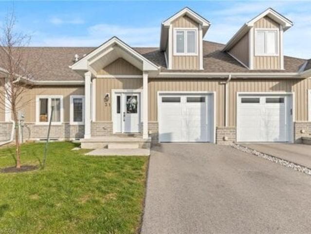 Townhouse for sale in Port Dover, Ontario