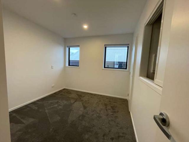 Apartment for rent in Heathcote, Canterbury