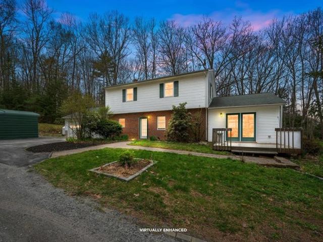 House for sale in Monmouth, Maine