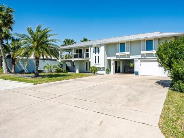 House for sale in Rockport