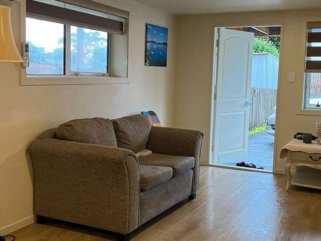 Apartment for rent in Whangaparaoa, Oroua County