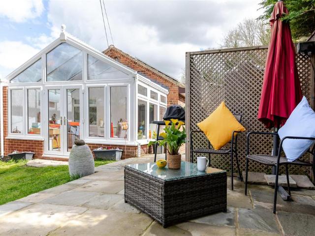 Bungalow for sale in Wiltshire