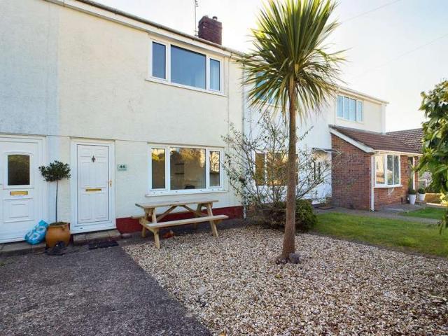 Cottage for rent in Newton, Wales