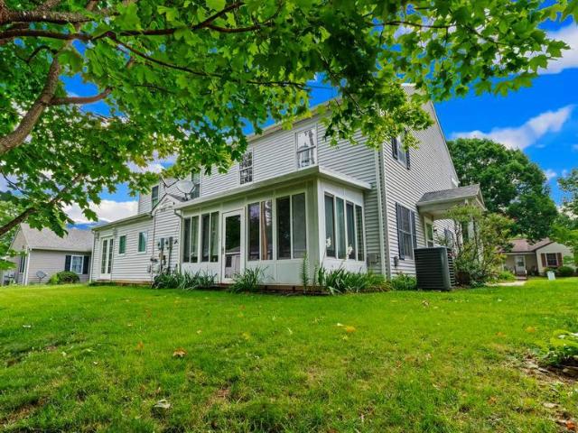 Townhouse for sale in Charles Town, West Virginia