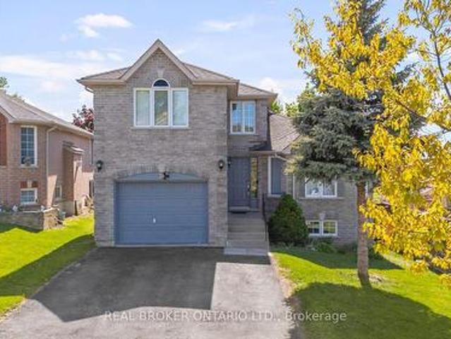 House for sale in Barrie, Ontario