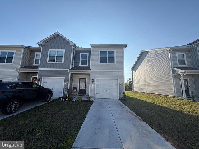 Townhouse for sale in West Virginia