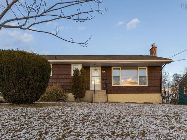 House for sale in Dartmouth, Nova Scotia