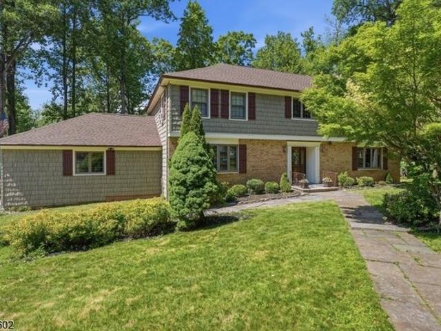 House for sale in Berkeley Heights, New Jersey