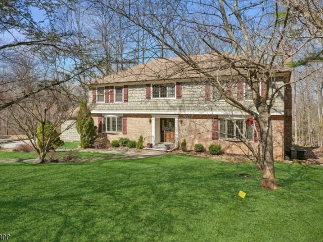 House for sale in Berkeley Heights, New Jersey