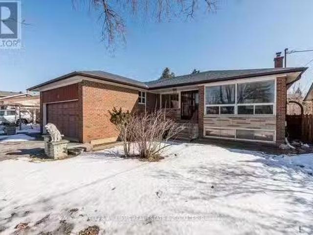 House for sale in Humber River—Black Creek, Toronto