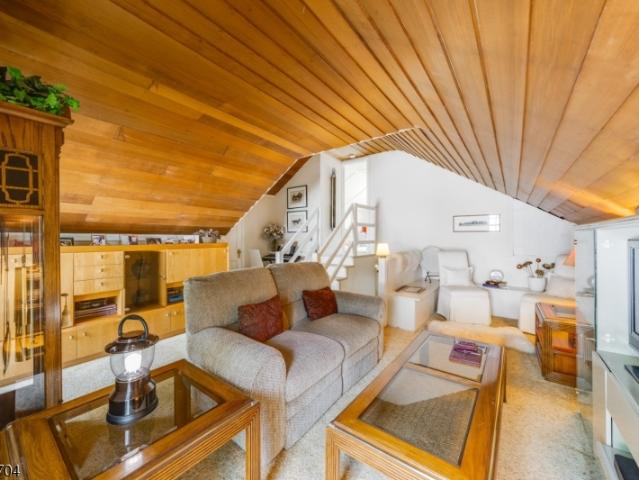 House for sale in Summit, New Jersey