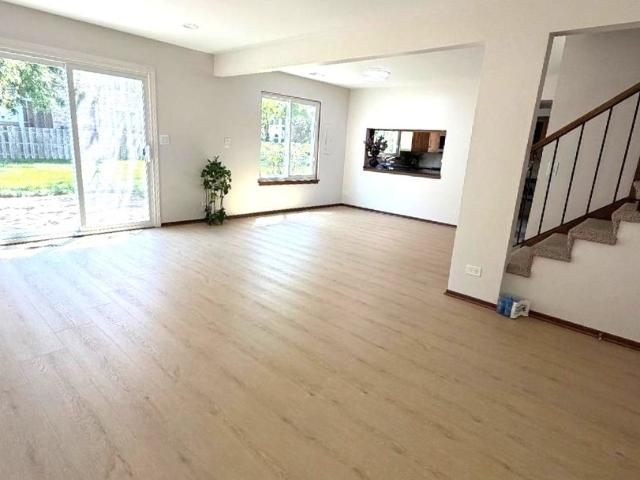House for sale in Buffalo Grove, Illinois