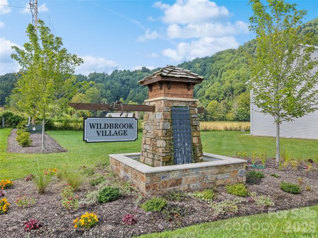 Townhouse for sale in Waynesville, Haywood County