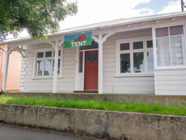 House for rent in Otakou