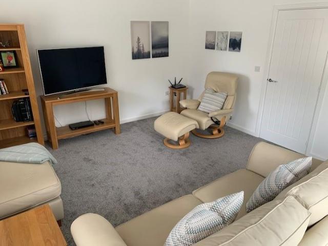 Townhouse for rent in Golden Valley, Gloucestershire
