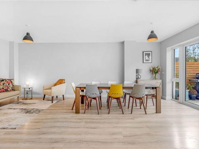 Detached House for sale in Malahide, North Tipperary