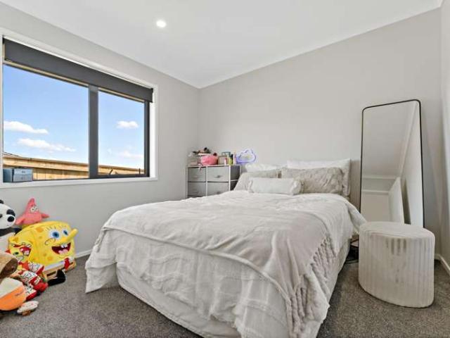 House for sale in Auckland, Oroua County